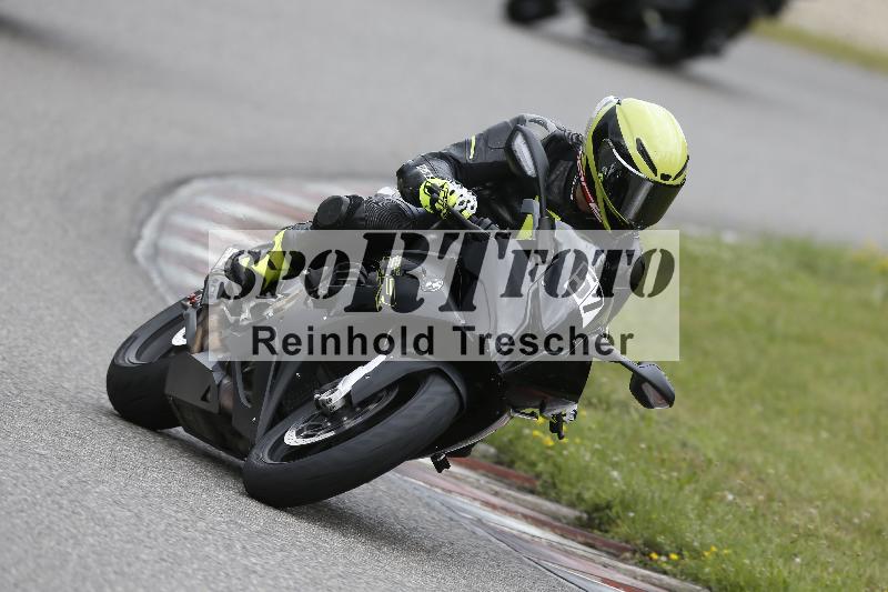 /Archiv-2025/22 06.06.2025 DISCOVER the BIKE ADR/Bike 2 gelb/57